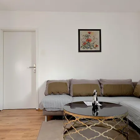 City Central Spacious Appartement *